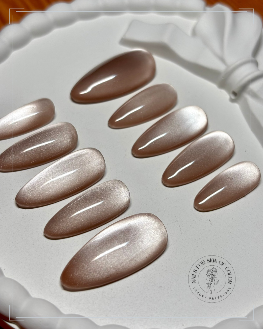 Silk Cat Eye